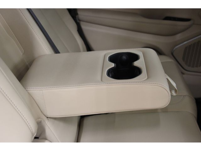 Jeep GRAND CHEROKEE 2022-09 7926-16