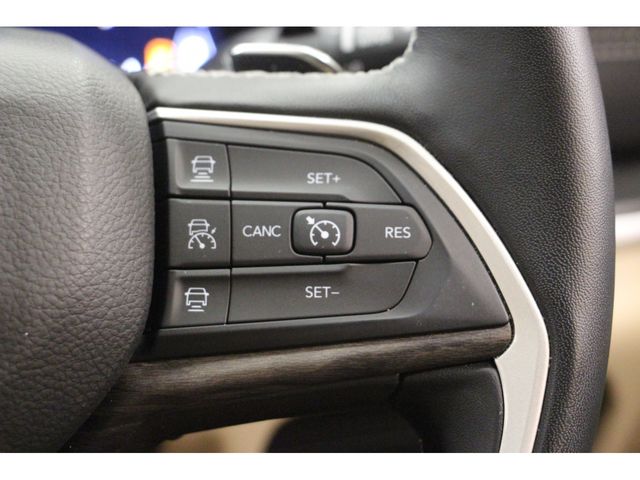 Jeep GRAND CHEROKEE 2022-09 7926-13