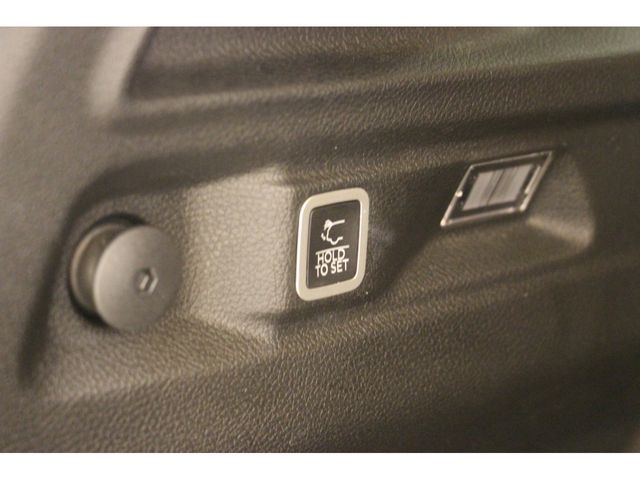 Jeep GRAND CHEROKEE 2022-09 7926-20