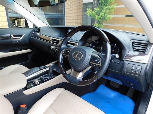 Lexus GS 2017-06 3535-12