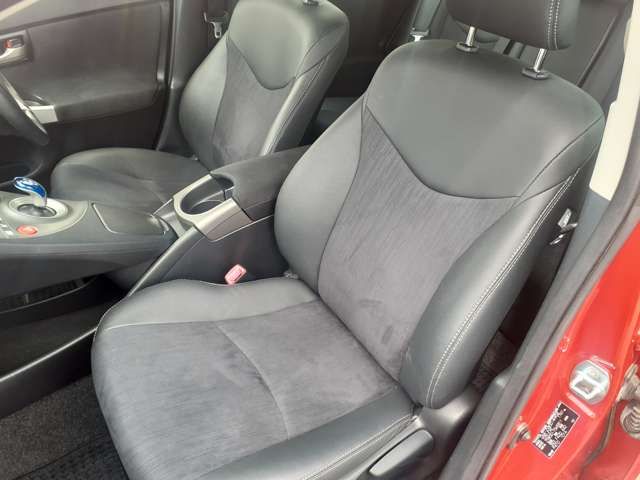 Toyota PRIUS 2012-10 8123-8