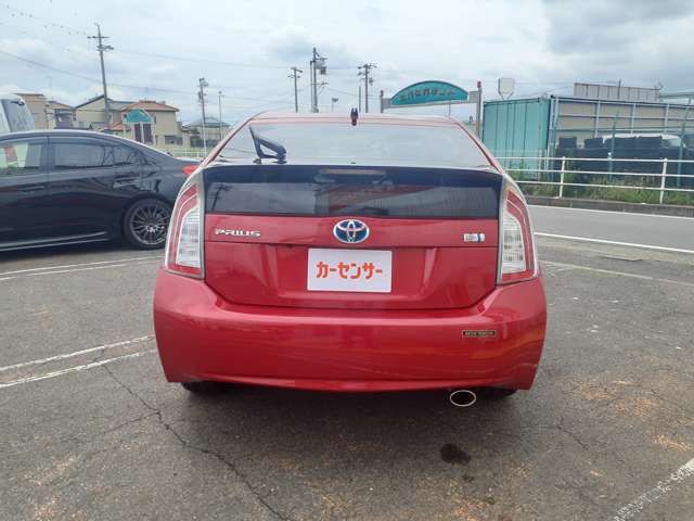 Toyota PRIUS 2012-10 8123-6