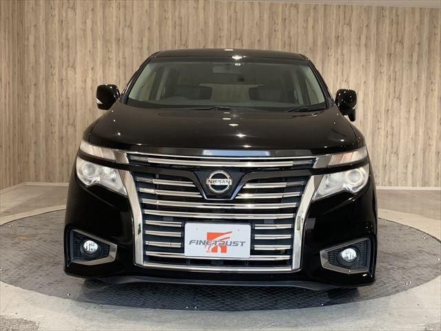 Nissan ELGRAND 2015-01 5472-1