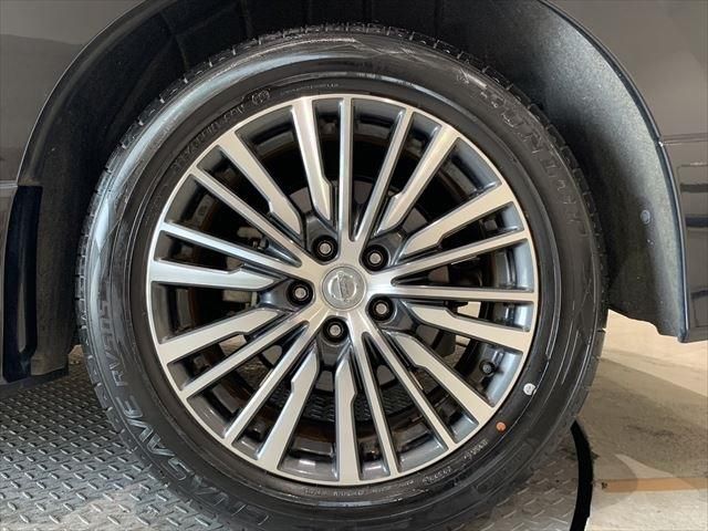 Nissan ELGRAND 2015-01 5472-15