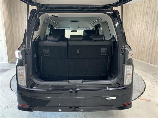 Nissan ELGRAND 2015-01 5472-24