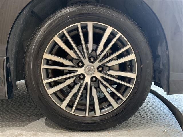 Nissan ELGRAND 2015-01 5472-17