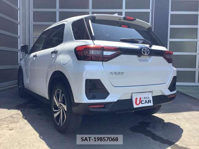Toyota RAIZE 2023-09 324451-2