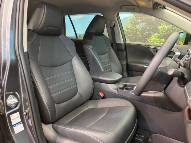 Toyota RAV4 2021-01 193199-8