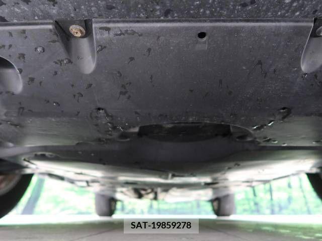 Toyota RAV4 2019-09 202856-19