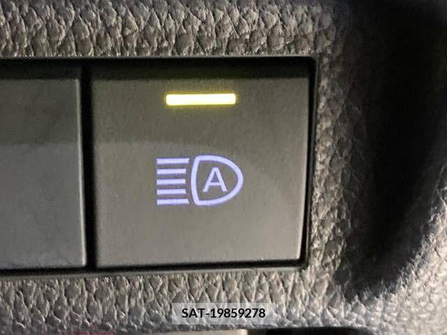 Toyota RAV4 2019-09 202856-11