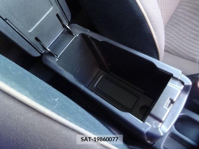 Toyota AQUA 2012-05 208583-17