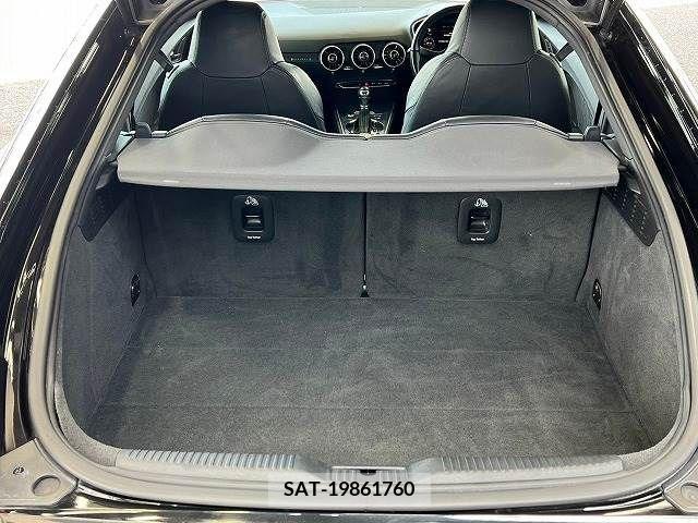 Audi TT 2016-05 229464-12