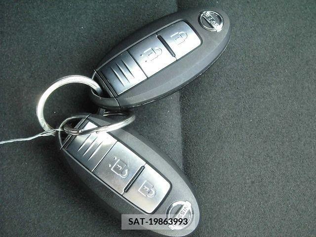 Nissan NOTE 2015-09 392916-16
