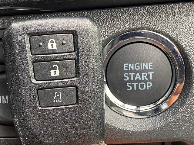 Toyota HIACE WAGON 2022-05 22047-9