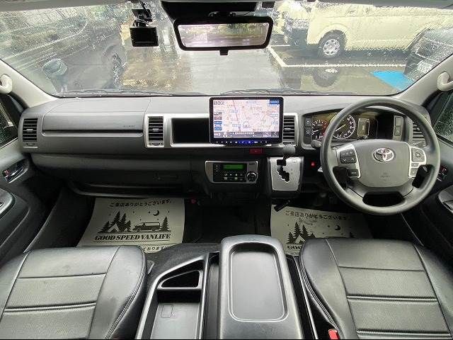 Toyota HIACE WAGON 2022-05 22047-2