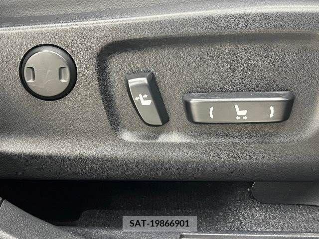 Lexus RX 2017-03 299702-15