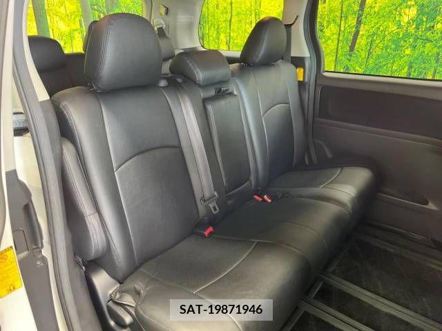 Toyota ALPHARD 2012-02 384843-9