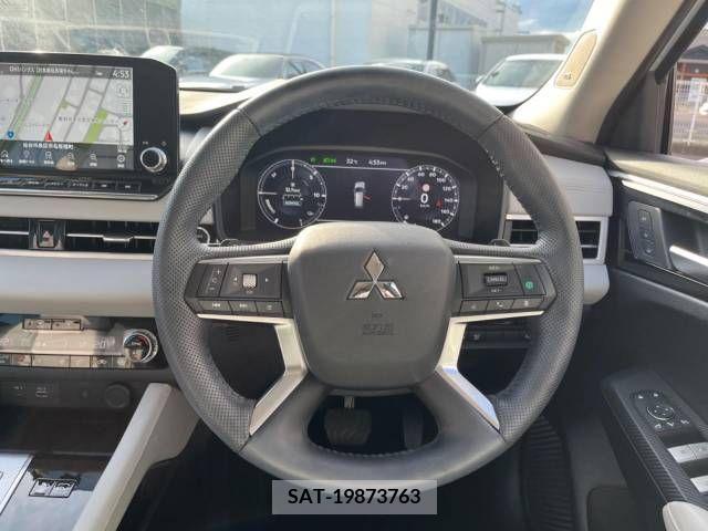 Mitsubishi OUTLANDER PHEV 2023-10 348965-11