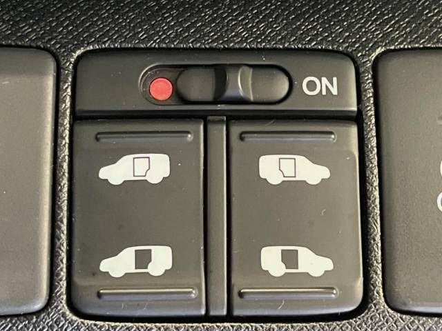 Honda e 2013-10 9307-5