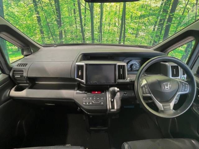 Honda e 2013-10 9307-1