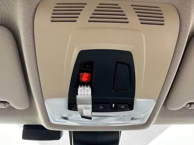 Bmw 3 SERIES 2016-05 189043-25