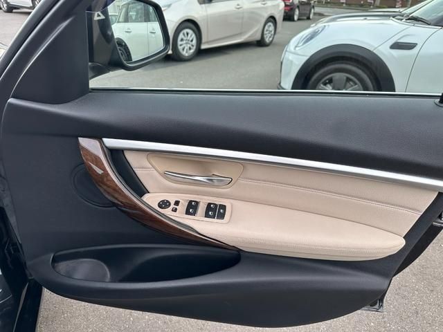 Bmw 3 SERIES 2016-05 189043-23