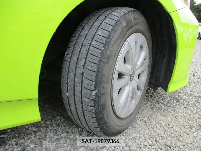 Toyota PRIUS 2019-06 381001-6