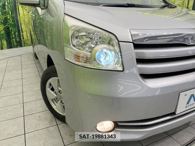 Toyota NOAH 2009-05 255874-13