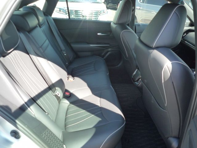 Toyota CROWN SEDAN 2019-01 615-26