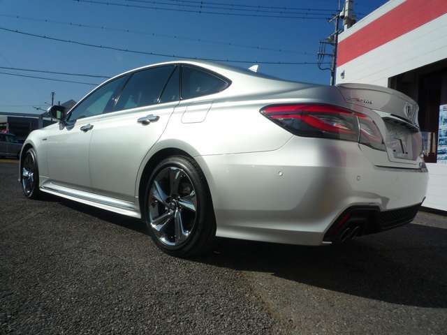 Toyota CROWN SEDAN 2019-01 615-15