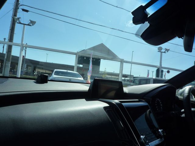 Toyota CROWN SEDAN 2019-01 615-24