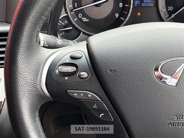 Nissan FUGA 2017-04 247120-17