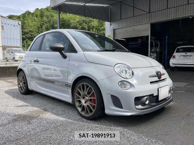 Abarth 595 2016-05 258712-1
