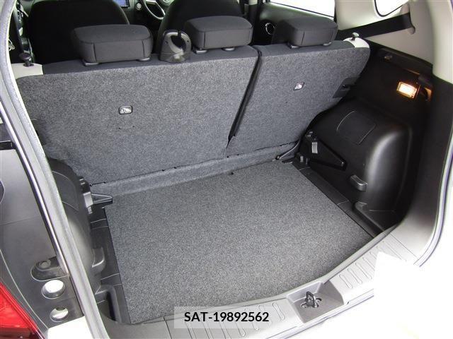 Nissan NOTE 2019-03 280073-7
