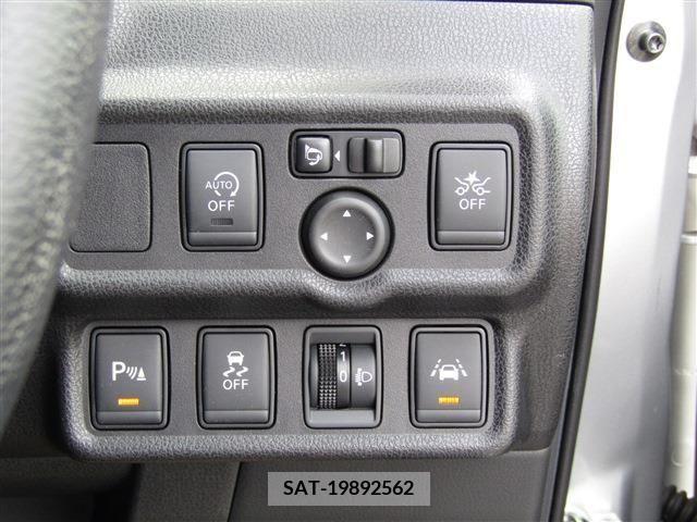 Nissan NOTE 2019-03 280073-4