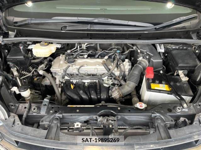 Toyota NOAH 2017-08 279459-19