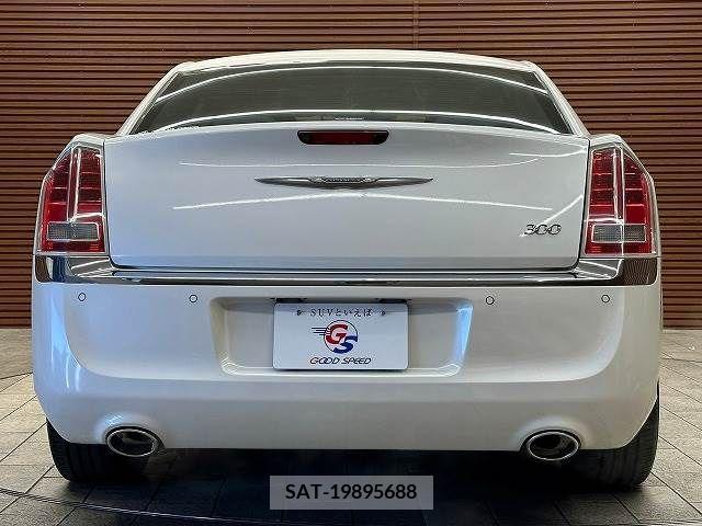 Chrysler 300 2014-11 213554-18