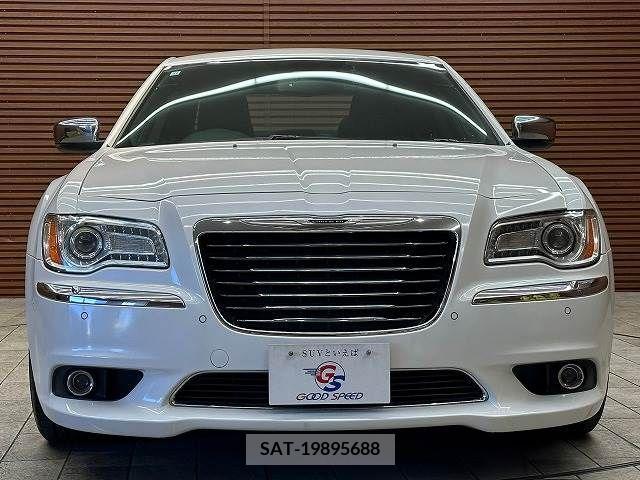 Chrysler 300 2014-11 213554-16