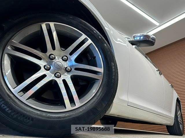 Chrysler 300 2014-11 213554-10