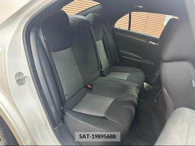 Chrysler 300 2014-11 213554-8