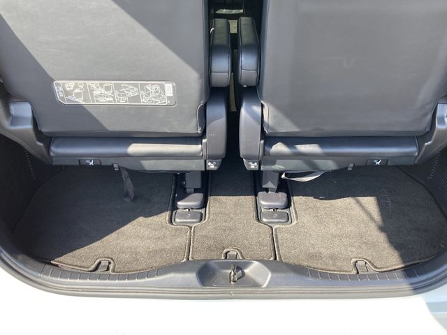 Toyota ALPHARD 2018-04 3889-22