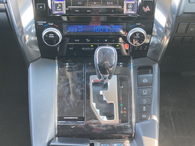 Toyota ALPHARD 2018-04 3889-9