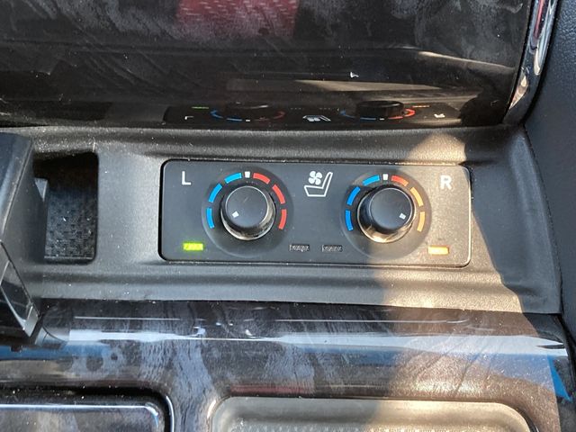 Toyota ALPHARD 2018-04 3889-11