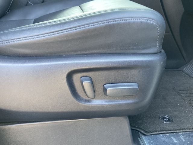 Toyota ALPHARD 2018-04 3889-17