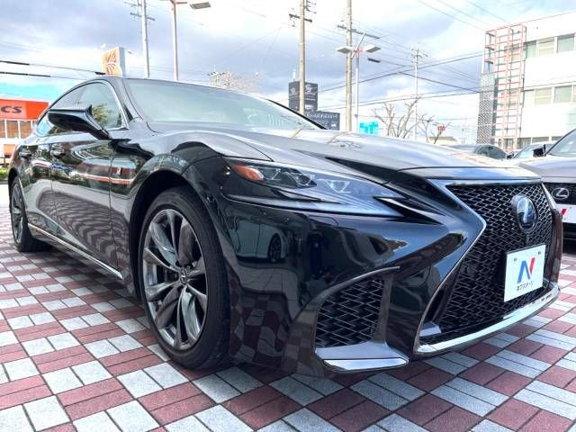 Lexus LS 2018-01 9306-16