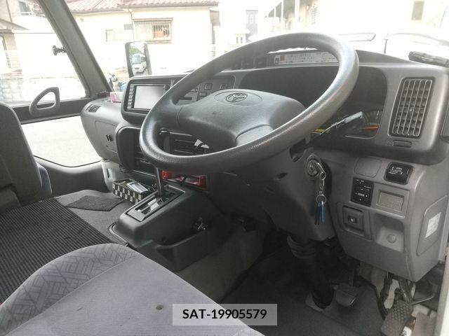 Toyota COASTER 2009-04 264461-12
