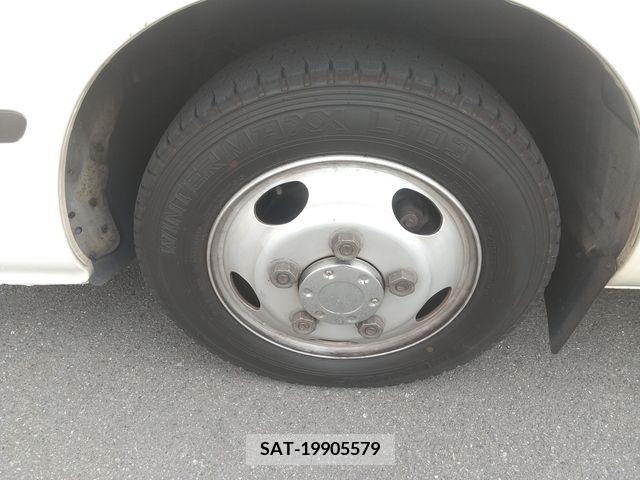 Toyota COASTER 2009-04 264461-8