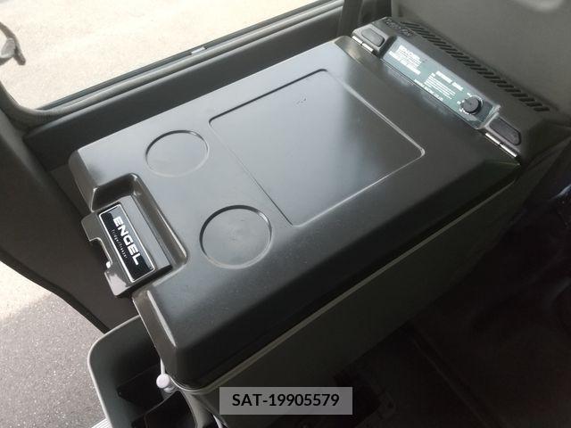 Toyota COASTER 2009-04 264461-17