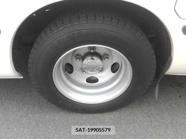 Toyota COASTER 2009-04 264461-9