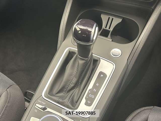 Audi Q2 2023-11 318027-13